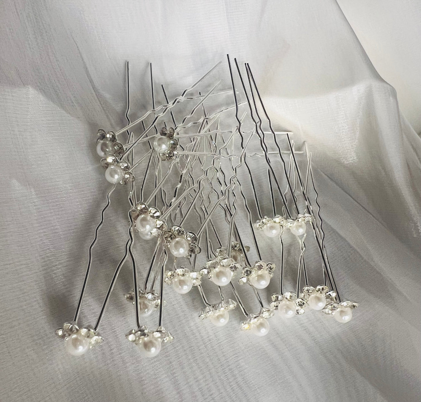 Floral Pearl Hair Pins