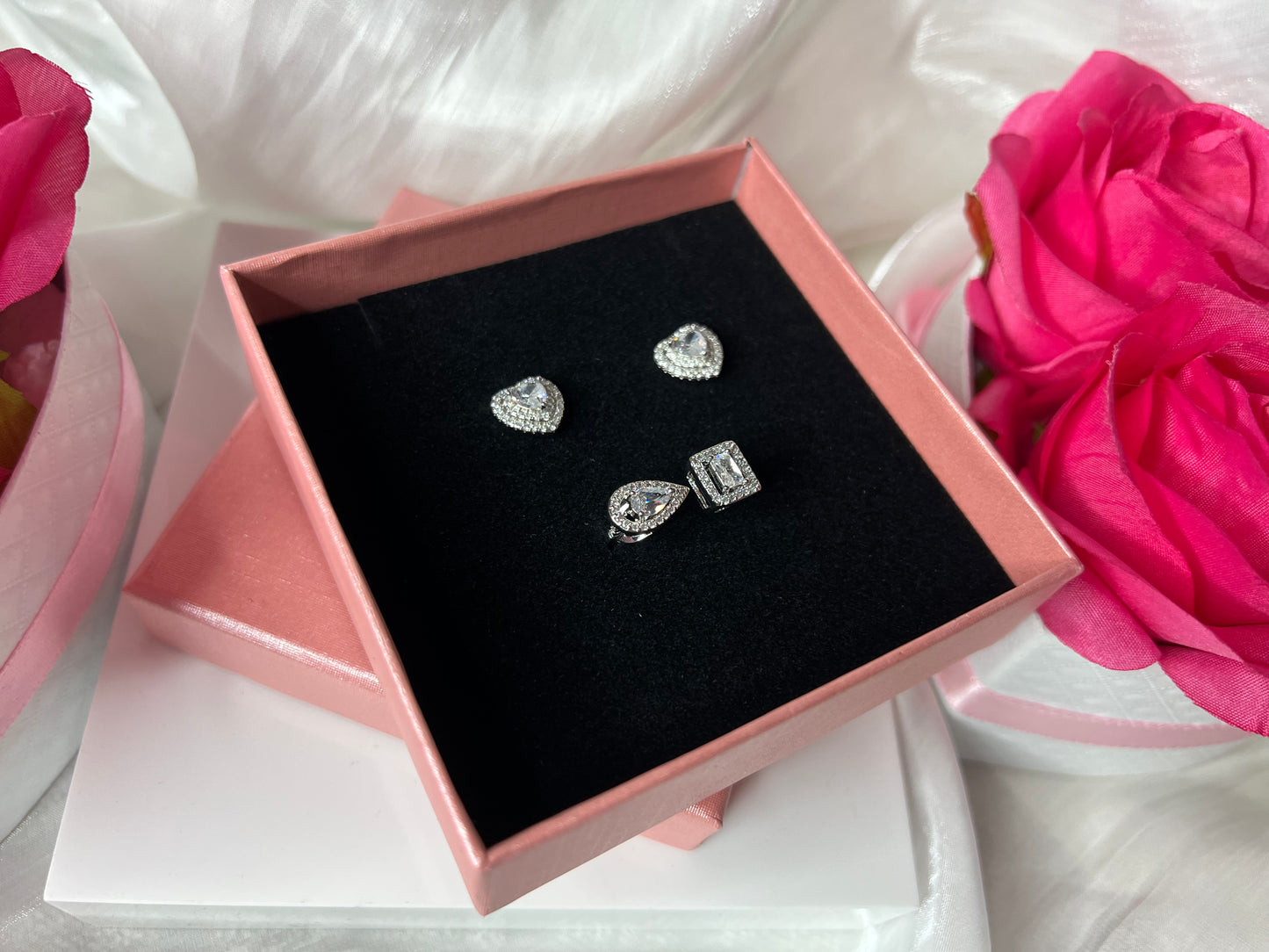 Kiss Kiss Set