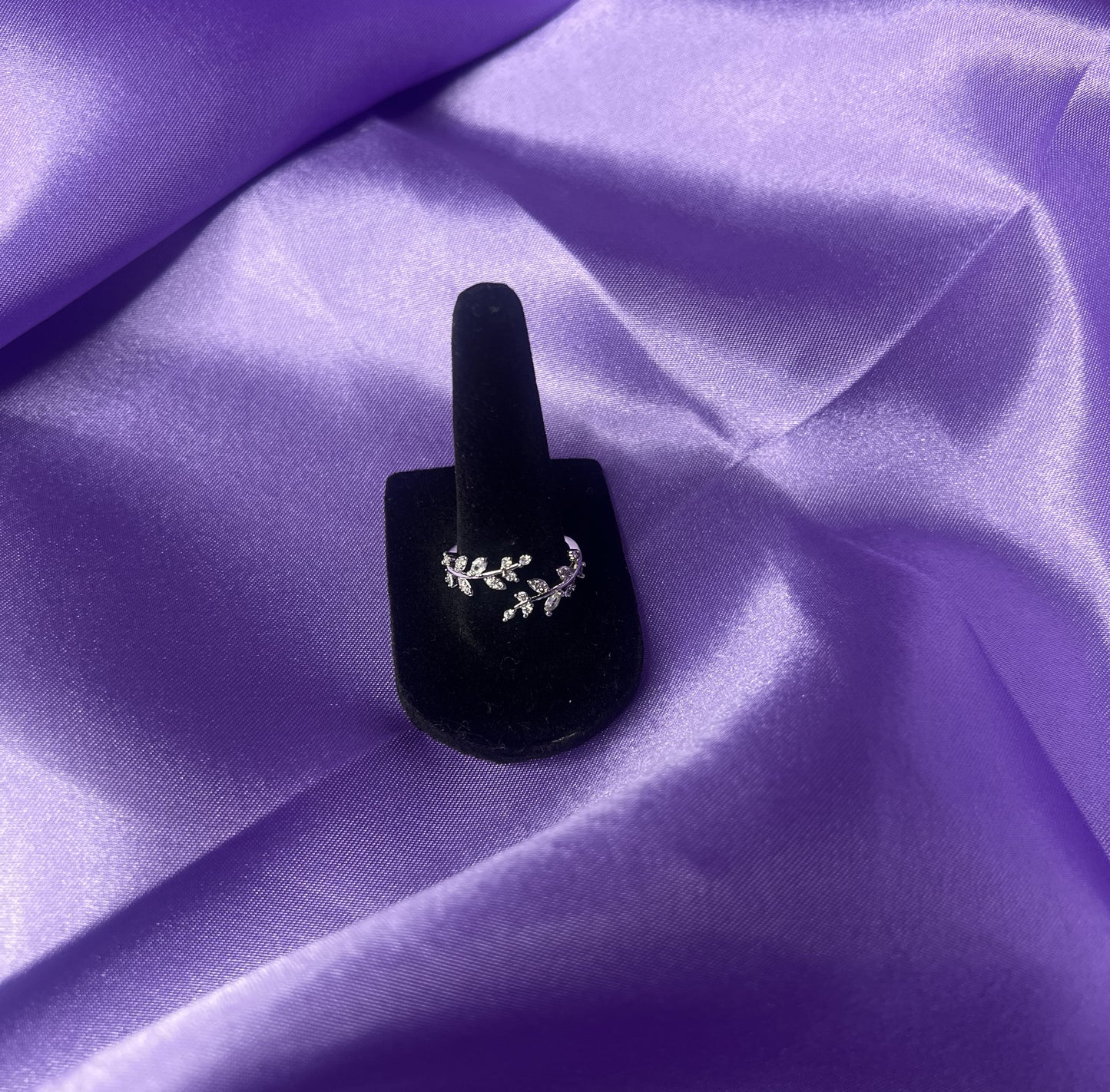 Utopia Ring