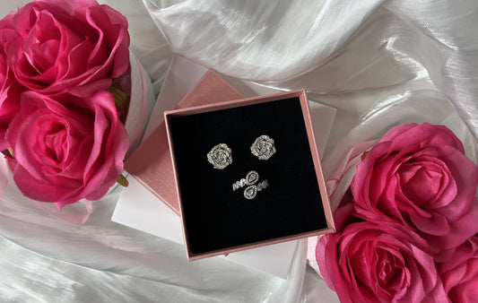 Budding Romance Set