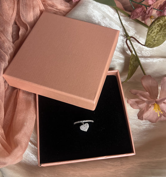 Dangling SweetHeart Ring