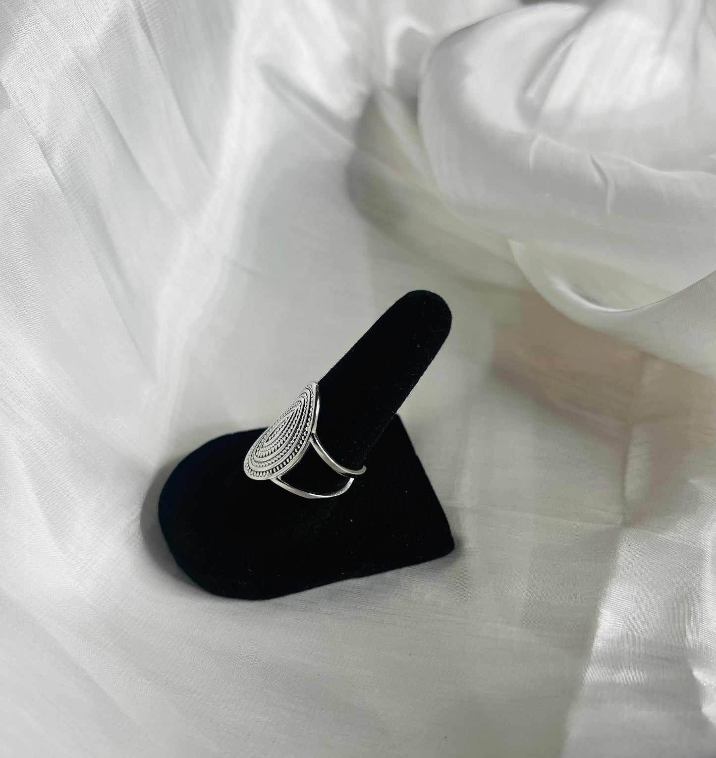 Riviera Ring